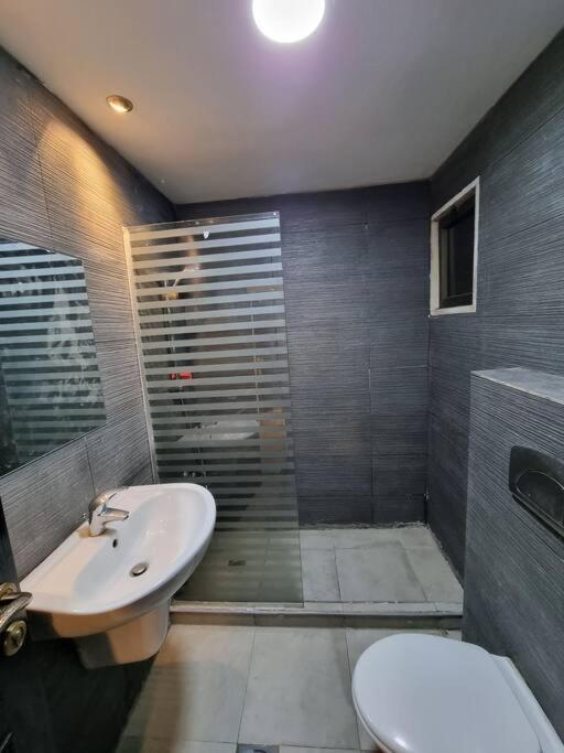 Deir Ghbar 3 Rooms Apart Ammán Kültér fotó