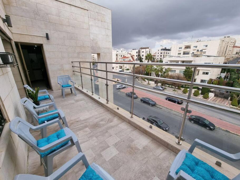 Deir Ghbar 3 Rooms Apart Ammán Kültér fotó